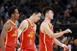 关于激烈角逐！CBA季后赛争霸战的信息